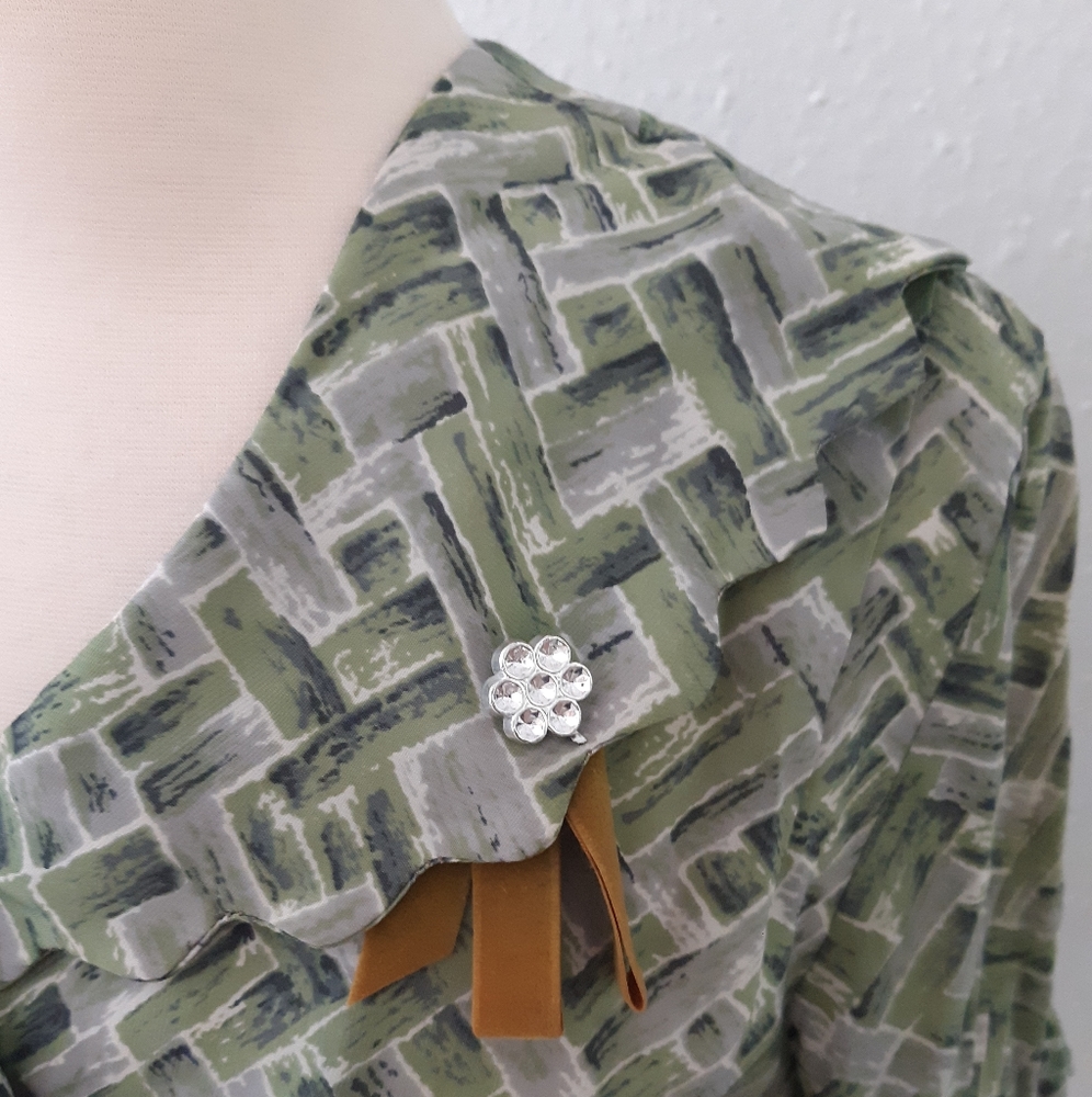 SOLD🍰NOS Vintage 40s 50s rayon dress - Picture 5 of 11